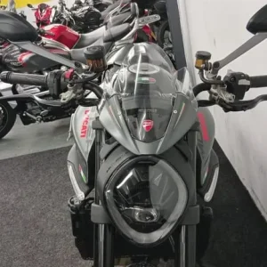 2022 DUCATI MONSTER 937 PLUS - Image 5