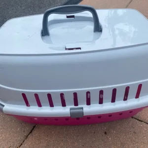 Small crate for cats or puppy - Image 3