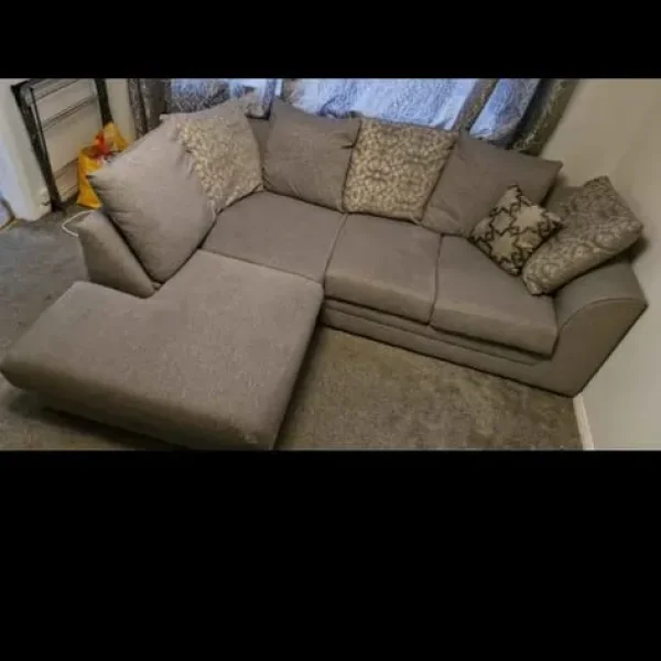 L-shaped and single sofa with spin function