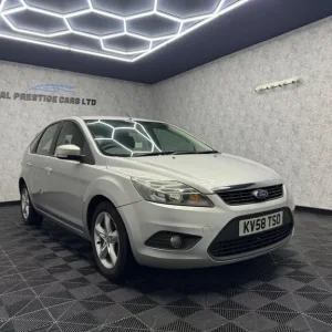 2008 Ford Focus 1.6 Zetec 5-door Hatchback Petrol Automatic - Image 5