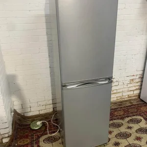 HotPoint Grey 50/50 Fridge Freezer