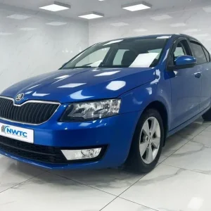 2015 Skoda Octavia CAT S Diesel Manual Hatchback - Image 4