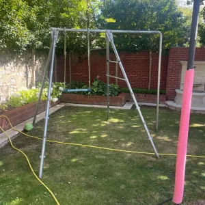Brave swing with trapeze and side frame - Image 2