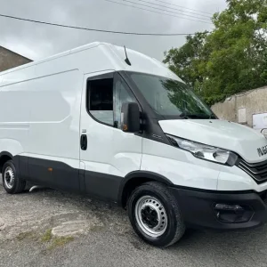 Iveco Daily 2.3 D HPI 14V 35S 2022 - Image 3