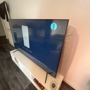 4K Samsung 75inch smart tv - Image 3