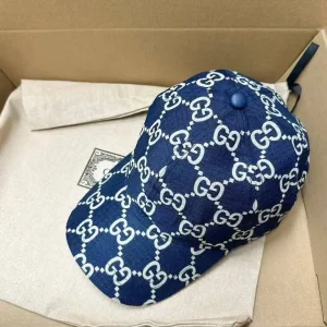 Burberry caps and hats - Image 3