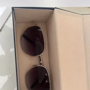 Low Square Sunglasses - Image 5