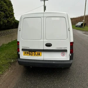2010 Vauxhall Combo Crewvan 1.3 CDti 5-seater white - Image 3
