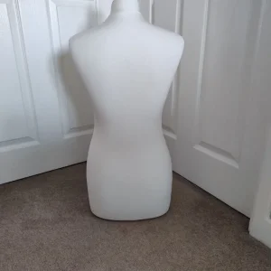 Tailors mannequin display bust dummy - Image 2