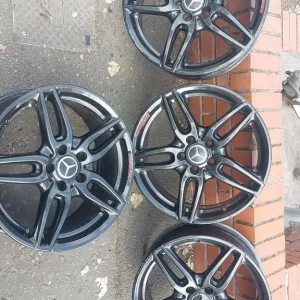 18inch Mercedes AMG Alloys