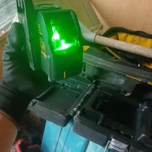 Dewalt laser level - Image 4