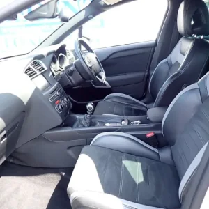 2016 DS 4 1.6 BlueHDi Prestige Hatchback - Image 3