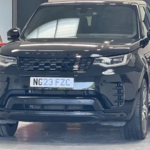 2023 Land Rover Discovery 3.0 D300 MHEV R-Dynamic HSE Auto 4WD Estate Diesel - Image 4