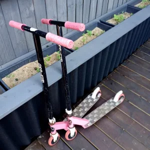 2x Zinc Scooters - Image 2