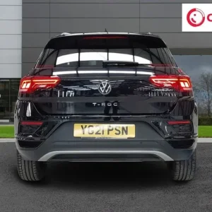 2021 Volkswagen T-Roc TSI EVO Black Edition 1.5 TSI Manual SUV - Image 6