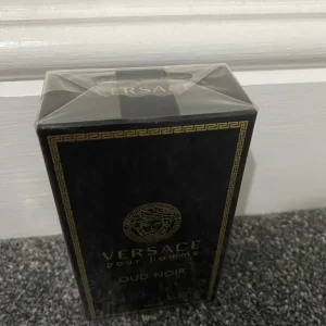 Versace Oud Noir 100ml - Image 2