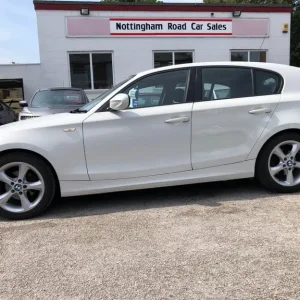 2010 BMW 1 Series 116i Sport 5-door Hatchback - Image 4