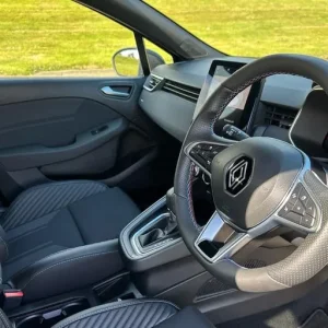 2024 Renault Clio E-TECH Esprit Alpine Hatchback - Image 2