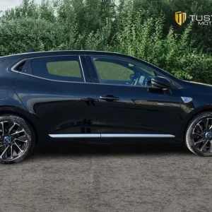 2024 Renault Clio E-TECH Esprit Alpine Hatchback - Image 8