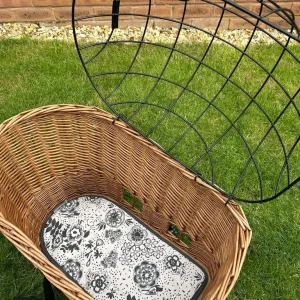 Basil Pasja Animals bike basket with dome wire cover - Image 5