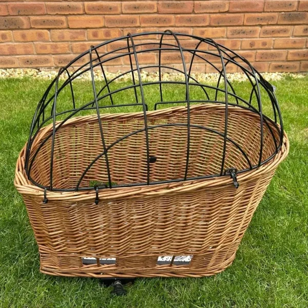 Basil Pasja Animals bike basket with dome wire cover