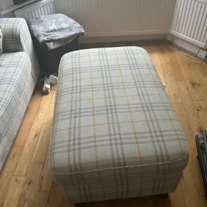 3 Piece Cream Sofa Set - Image 3