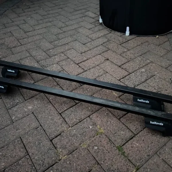 Halfords universal roof bars
