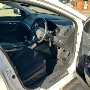 2012 Hyundai i40 1.7 CRDi Blue Drive Estate - Image 6