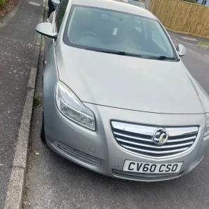 2010 Vauxhall Insignia 2L Diesel Hatchback - Image 3