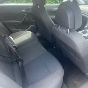 2010 Vauxhall Insignia 2L Diesel Hatchback - Image 7
