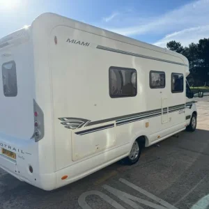 Renault Auto-trail Miami SE Automatic 4 Berth Motorhome - Image 5