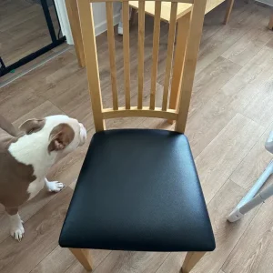 Solid wood dining table and 6 chairs - Image 3
