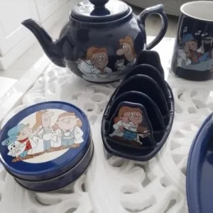 17 piece tetley tea folk set including figures - Image 4