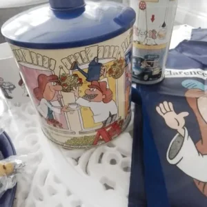 17 piece tetley tea folk set including figures