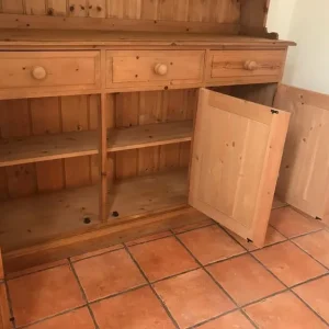 Pine Farmhouse Dresser - Image 7