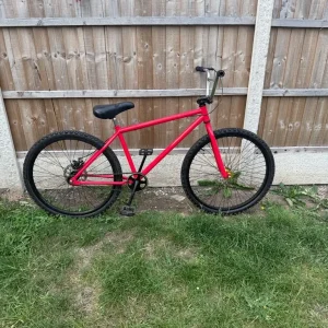 Wheelie bike 26” with disc brakes