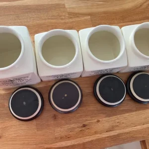Kitchen cannisters - Image 2