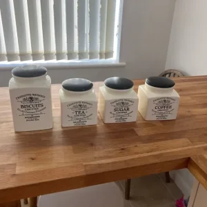 Kitchen cannisters