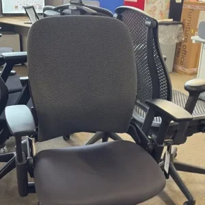 Office chairs - Image 4