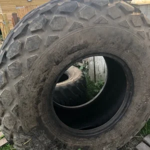 Tractor tyres - Image 2