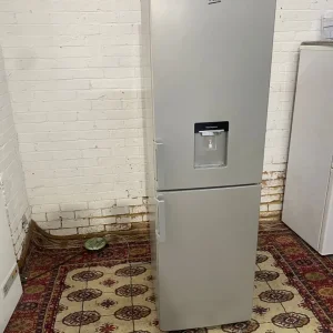 Beko Grey Water Dispenser Fridge Freezer 50/50 Frost Free