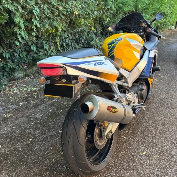 Honda CBR 2001 929cc