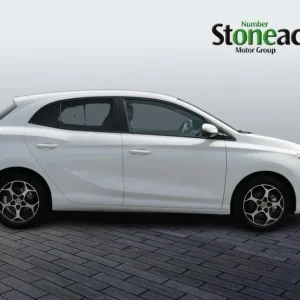 2025 MG3 Hybrid+ Trophy Hatchback - Image 2