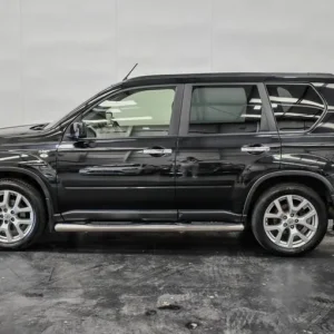 2014 Nissan X-Trail 2.0 dCi n-tec+ 4WD Estate - Image 2