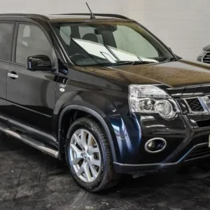 2014 Nissan X-Trail 2.0 dCi n-tec+ 4WD Estate - Image 3