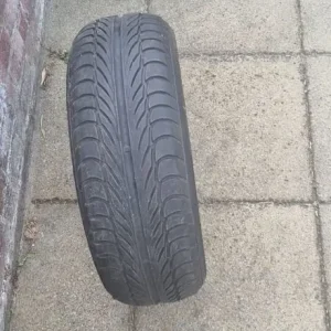 Tyre like new - Image 2