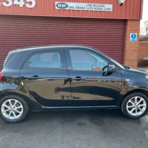 Smart Forfour 1.0 Passion 5-door petrol with free road tax - Image 7