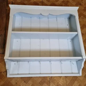 Wall display unit