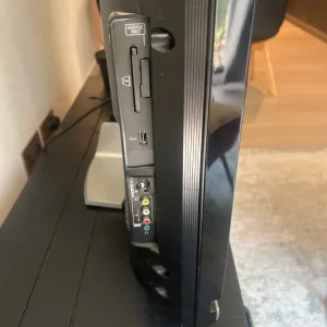 SONY 40” LCD TV - Image 5