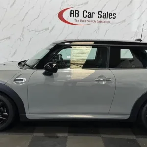 2019 MINI Hatch 1.5 Cooper Sport Euro 6 (s/s) 3dr HATCHBACK Petrol Manual - Image 7